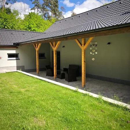 Mezonetovy Apartman S Terasou Na Samote V Lese Vlkava Exterior photo