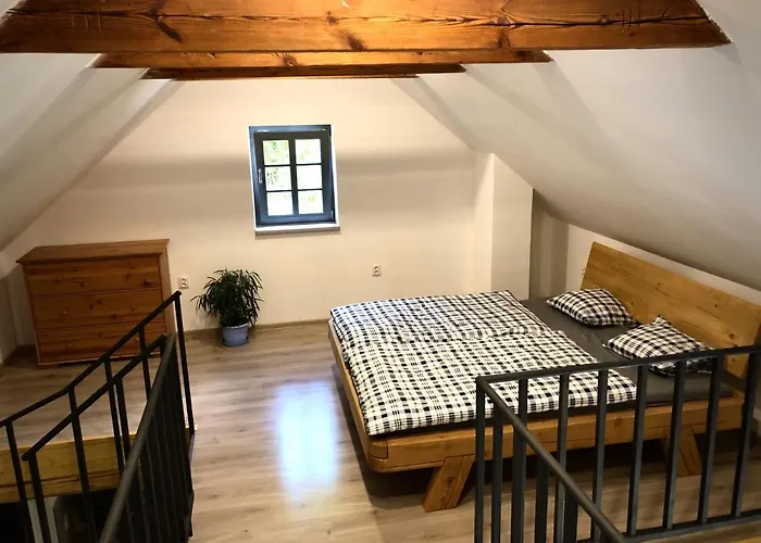 Mezonetovy Apartman S Terasou Na Samote V Lese